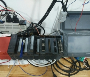 LỚP PLC MITSUBISHI DÒNG Q + BIẾN TẦN (INVERTER) + MÀN HÌNH (HMI)