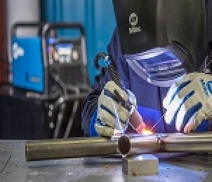 KHÓA HỌC CÔNG NGHỆ HÀN LÓT TIG PHỦ QUE HOẶC DÂY HÀN