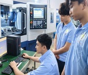 LỚP LẬP TRÌNH MÁY CNC