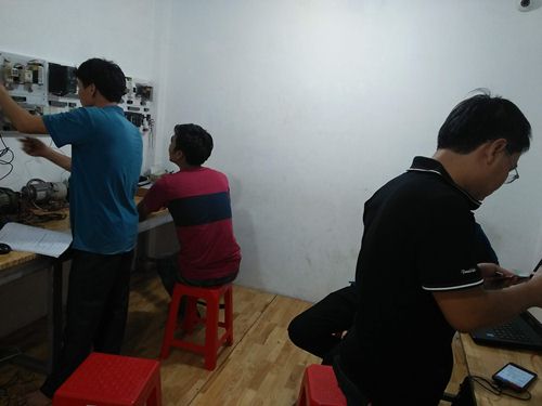 dạy tự động hóa lập trình PLC tại Biên Hòa
